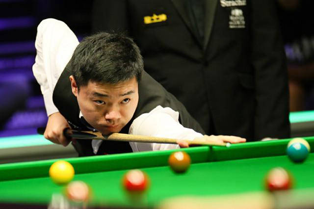 赛中的领导 赛中的领导