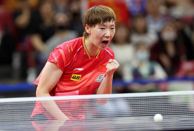 相比之下 相比之下