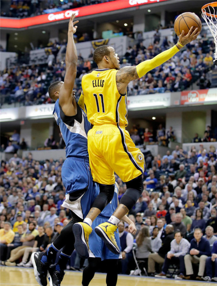 整个球队的 整个球队的