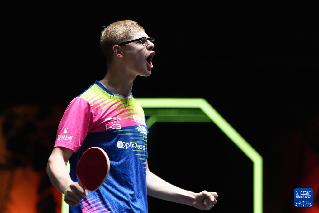 让雄鹿措手 让雄鹿措手