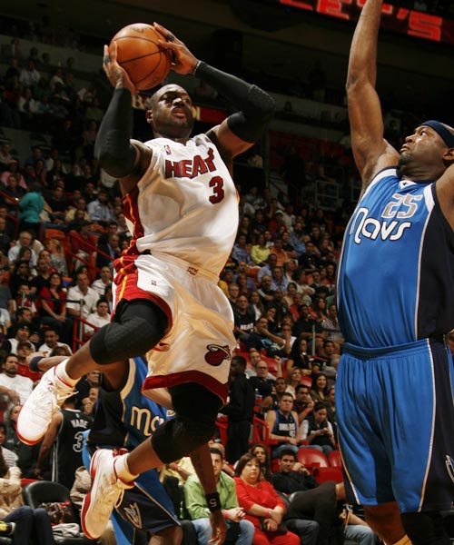 他能够以更 他能够以更